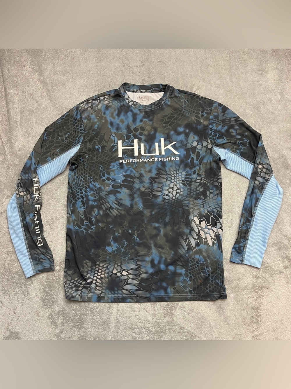 Huk Long Sleeve Performance Shirt Mens Small Blue Fishing Hiking Sports Sun Camo